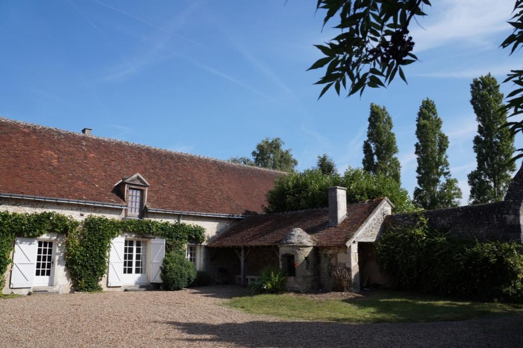 Les Hauts De Chaume Genille Экстерьер фото